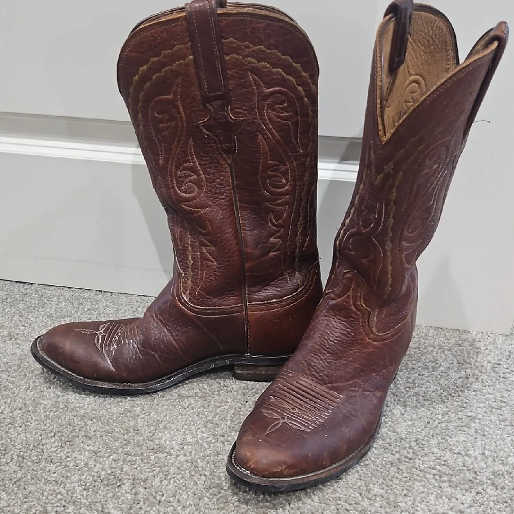 Lucchese Men's Brown Western Leather Cowboy Boots - Classic Stitch Detail - Picture 11 of 11